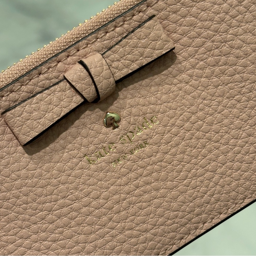 Kate Spade Keychain Cardholder Wallet - Picture 2 of 4